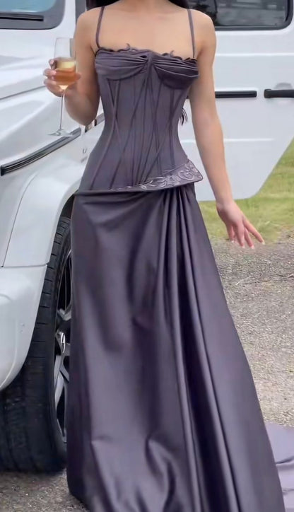 Vintage A Line Spaghetti Strap Grape Satin With Pleated Formal Gowns Evening Maxi Prom Dress Aesthetic For Women Party Outfits AB1218