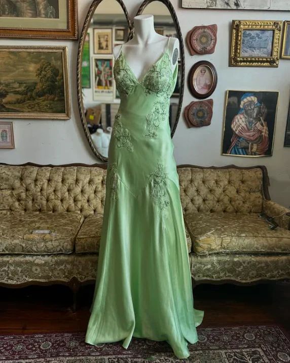 Elegantes Meerjungfrauen-Abendkleid mit Spaghettiträgern, rückenfreier Satin-Spitze und trägerlosem Design – perfekt für Highschool-Teenager, Abschlussball oder andere festliche Anlässe (N014)