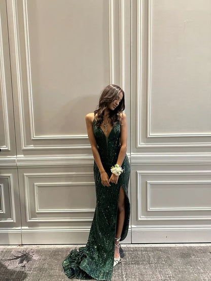 Robe de bal longue à bretelles spaghetti et paillettes vert émeraude foncé, style sirène, inspiration RB1304