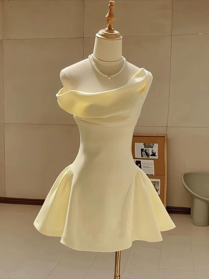 Robe de bal de rêve asymétrique jaune pour Barbie, robe de soirée courte mini pour le 18ème anniversaire, tenues de rentrée RB3537