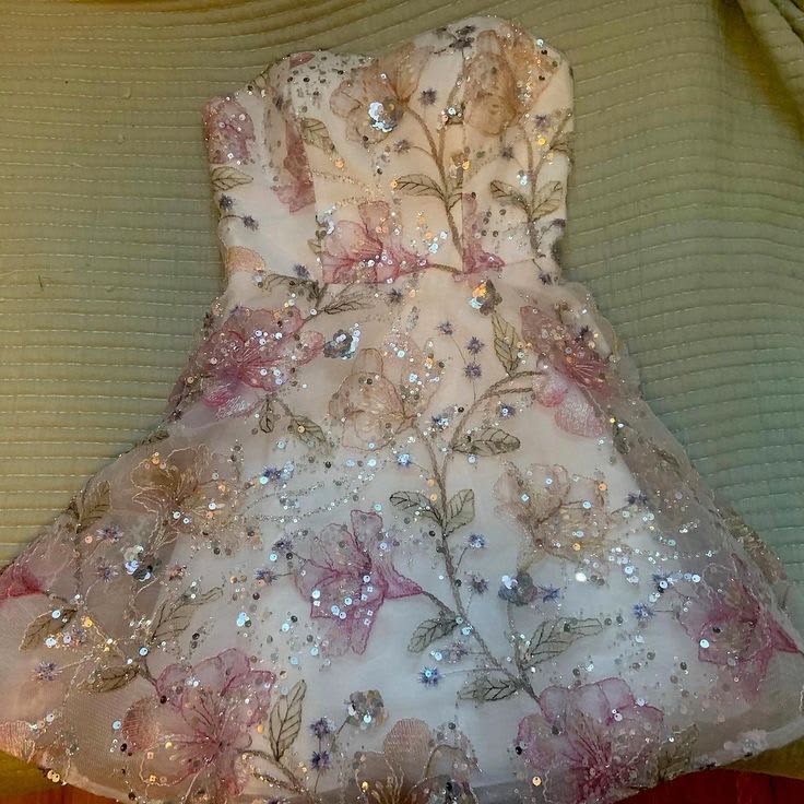 Sparkly A Line Strapless Homecoming Dresses Lace Graduation Cocktail Graduation Outfit RB6754