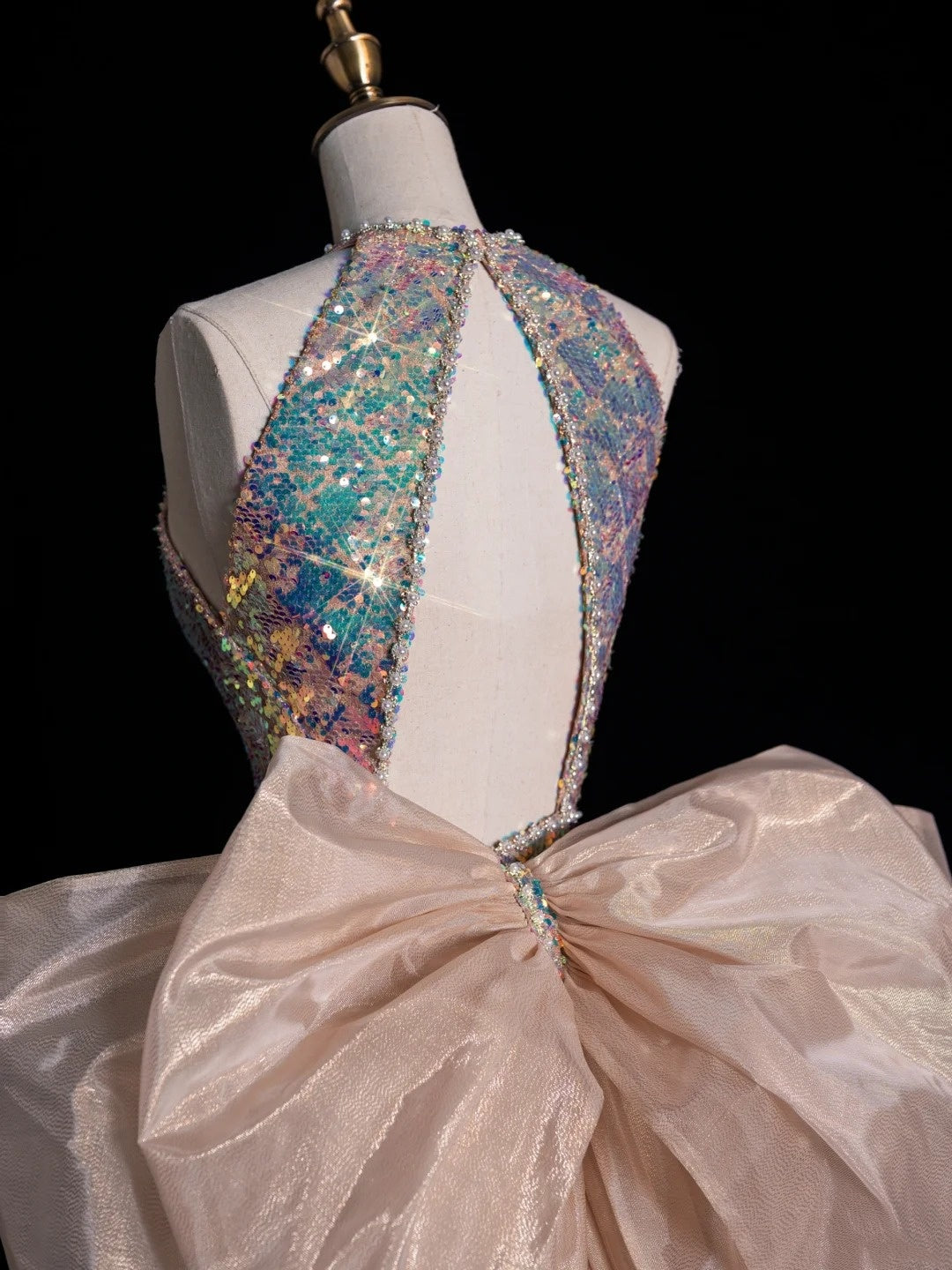 Sparkly Mermaid Scoop Neck Sequin Sleeveless Long Prom Dresses Formal Gowns Evening Dress N680