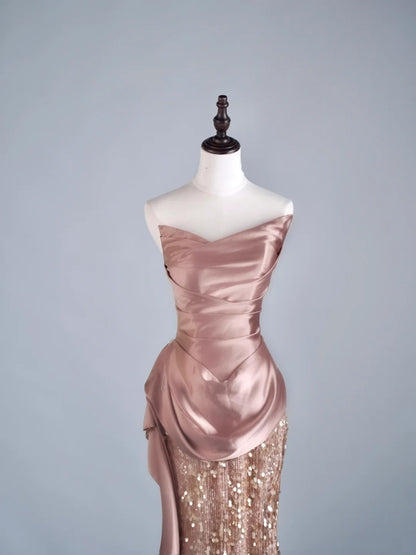Elegantes, langes Meerjungfrauen-Abendkleid mit Pailletten, plissierten Rüschen und herzförmigem Ausschnitt, halbformelles Abendkleid N687
