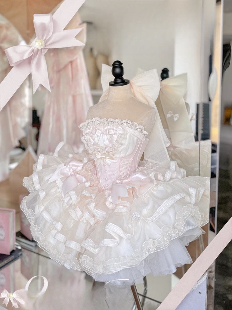 Niedliches Ballkleid, trägerlos, rosa Satin mit Schleife, Mini-Lolita, Homecoming-Kleider, High School Abschlussball, Hoco Outfits RB4615