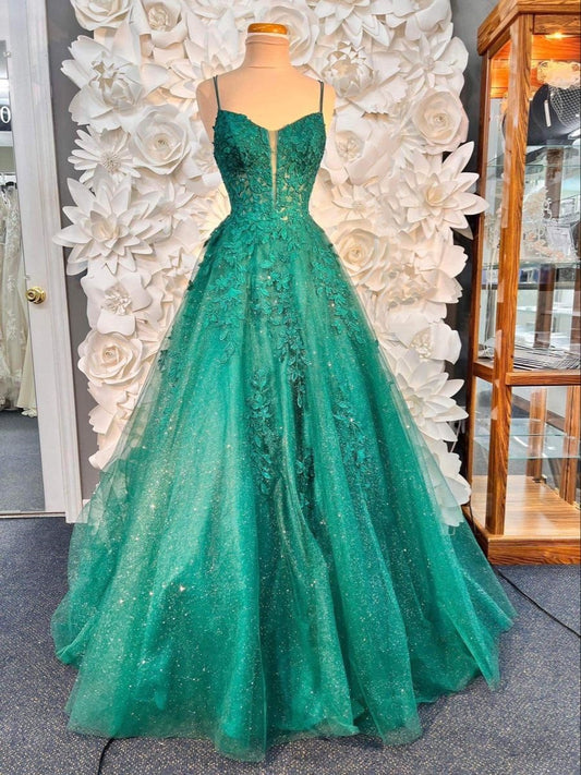 Elegantes Ballkleid mit Spaghettiträgern aus grünem Tüll, langes Abendkleid für den 16. Geburtstag, AB1167
