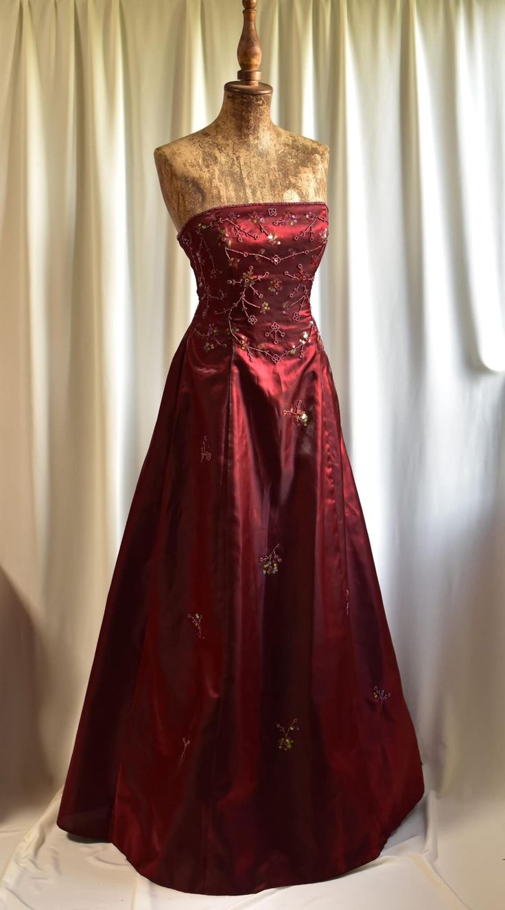 Vintage A line Strapless Burgundy Satin For Women Party Dresses Formal Prom Dress Inspo 22th Birthday Gown AB1370