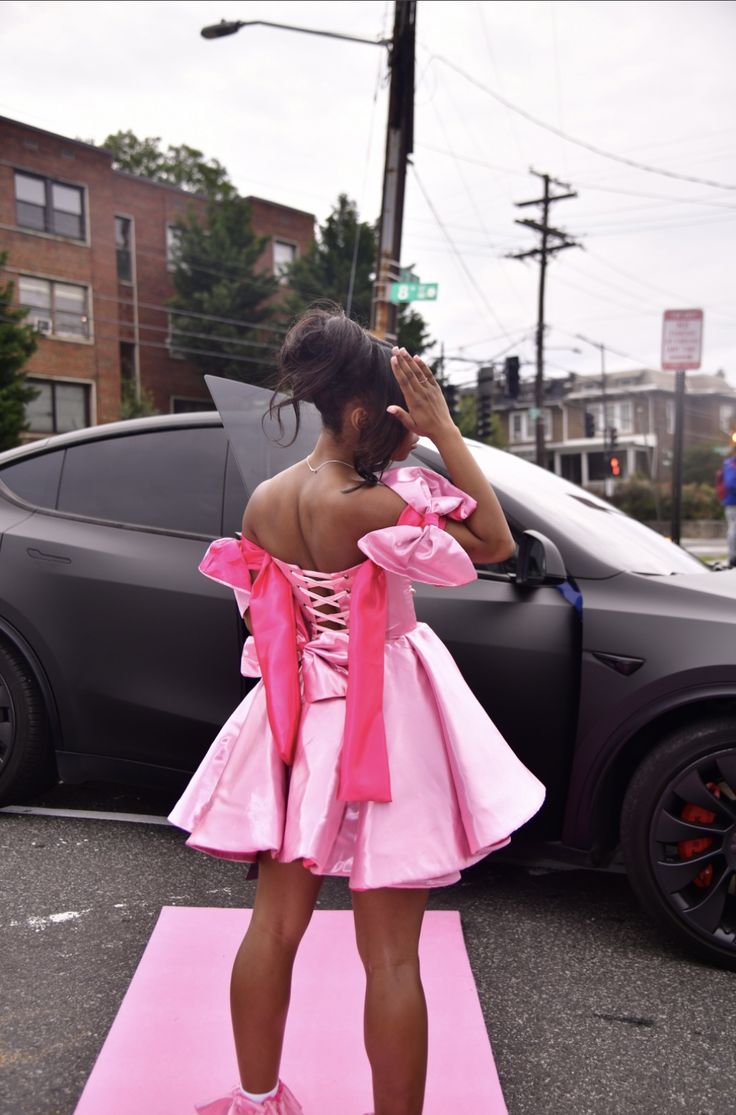 Robe de bal de conte de fées à fines bretelles en satin rose, mini courte, pour 19ème anniversaire, robes de rentrée scolaire RB4132