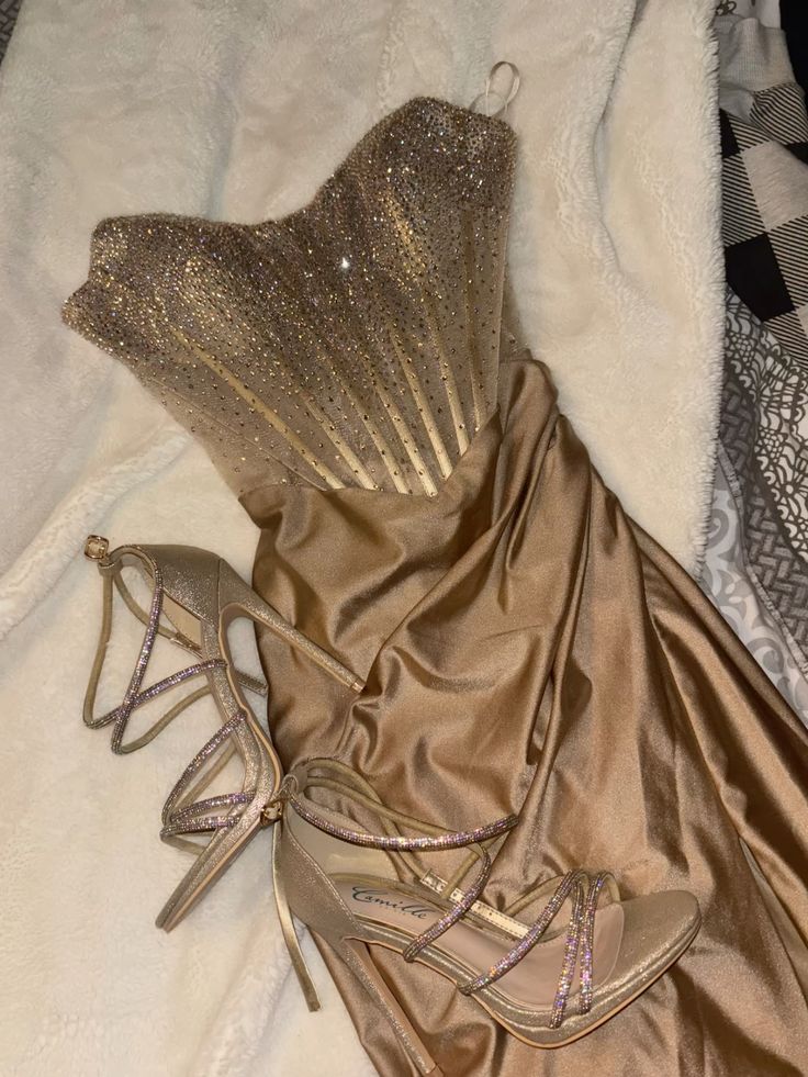 Charming Mermaid Sweetheart Champagne Satin Beaded Inspiration Long Prom Dresses Evening Party Dress Prom Gowns AB287