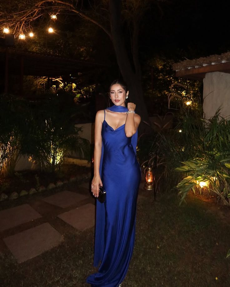 Sexy Meerjungfrauen-Spaghettiträgerkleid in Königsblau, langes Ballkleid, formelles Abschlusskleid für Teenager N1102