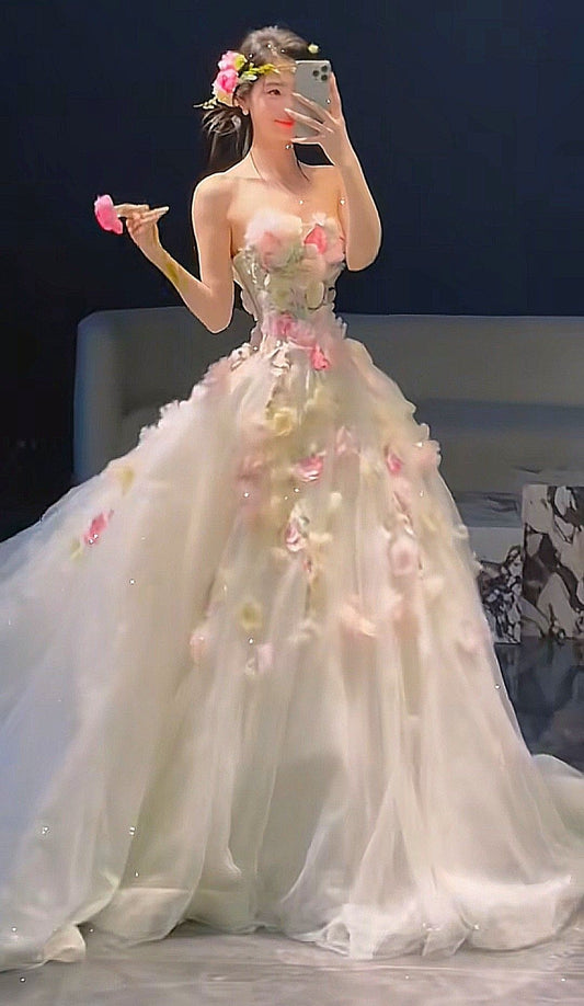 Timeless Ball Gown Sweetheart White Tulle With Pink Lace Fitted Corset Bride Gown Long Wedding Dresses AB296