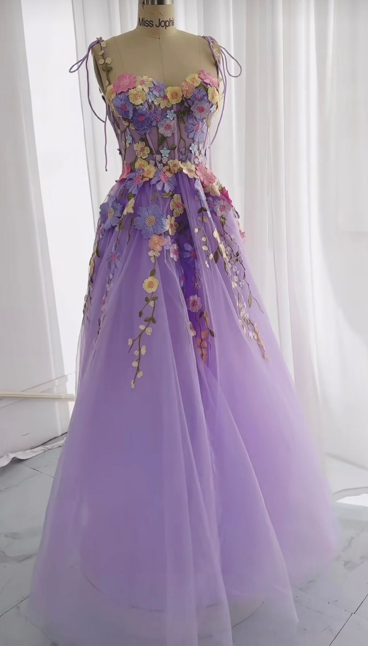 Elegantes A-Linien-Träger-Tüllkleid mit Applikationen Ärmelloses Abendkleid für Damen Mädchen Teenager Abschlussballkleider N2317