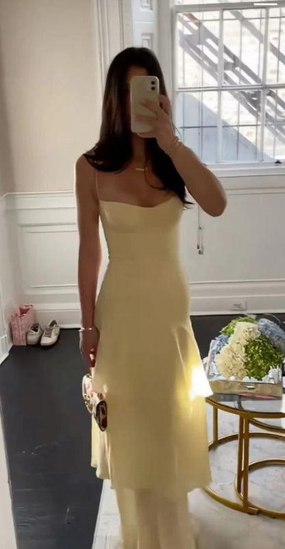 Robe de bal longue jaune à bretelles simples et élégantes, N1030
