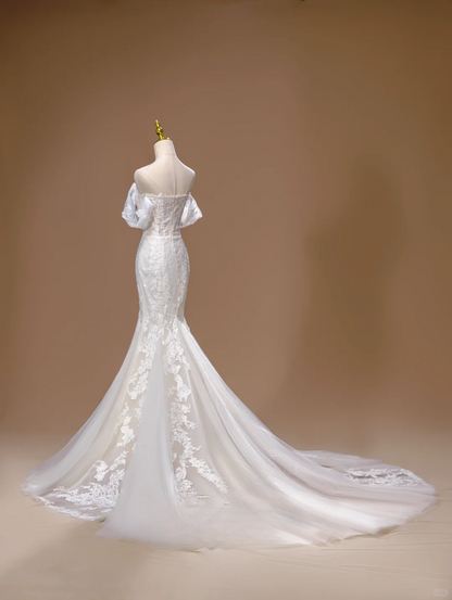 Dreamy Mermaid Off The Shoulder Lace Appliques Long Wedding Dress Beautiful Formal Short Sleeves Wedding Dresses DH2817