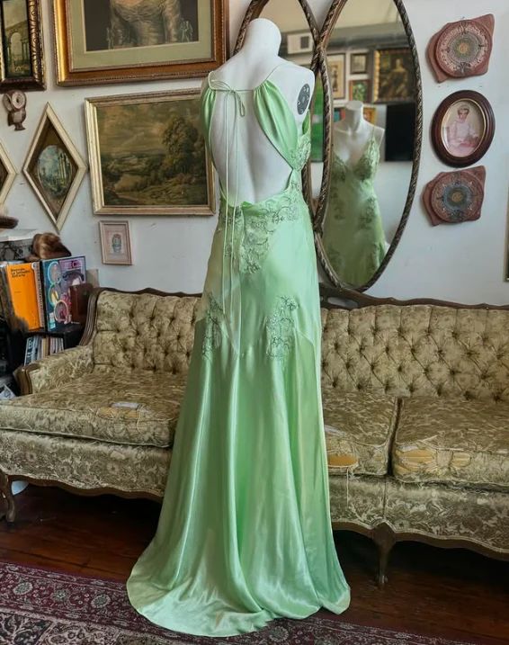 Elegantes Meerjungfrauen-Abendkleid mit Spaghettiträgern, rückenfreier Satin-Spitze und trägerlosem Design – perfekt für Highschool-Teenager, Abschlussball oder andere festliche Anlässe (N014)