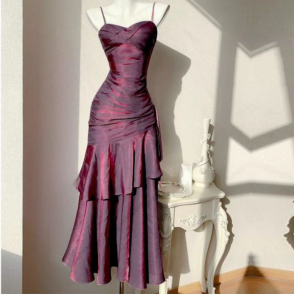 Sexy Meerjungfrauen-Abendkleid mit Spaghettiträgern aus Satin in Traubenfarbe, langes Ballkleid, Partykleid zum 19. Geburtstag, Abschlusskleid N880