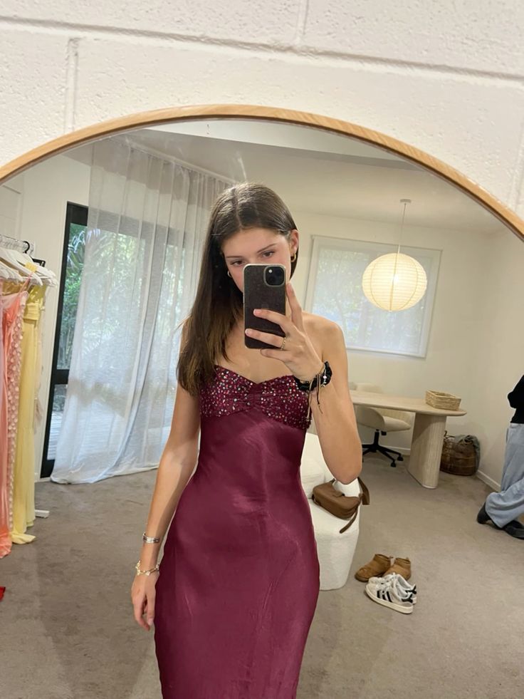Elegant Mermaid Spaghetti Straps Burgundy Deep Red Satin Long Prom Dresses Formal Party Gowns Vestidos De Dia AB573