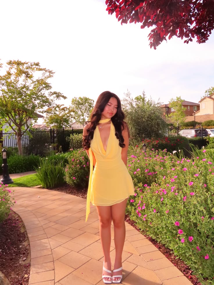 Sweety A Line V Neckline Yellow Chiffon Mini Hoco & Homecoming Dress Ideas Senior High Schools Party Dresses RB6524