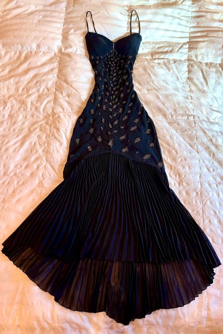 Elegantes Meerjungfrauen-Kleid aus marineblauem Chiffon mit Spaghettiträgern und Perlenbesatz – langes, formelles Abendkleid für Damen, ideal für Partys, Ballkleider und Outfits zum 22. Geburtstag (AB1417)
