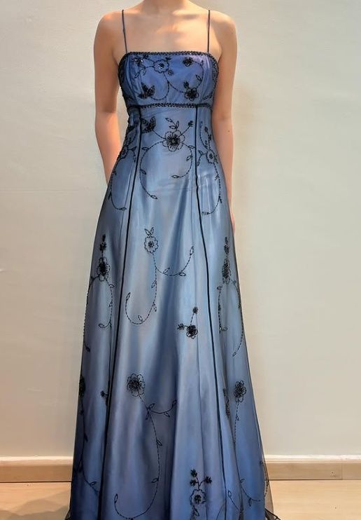 Robes de bal longues en satin bleu vintage sans manches à bretelles spaghetti et coupe trapèze pour femmes N4188