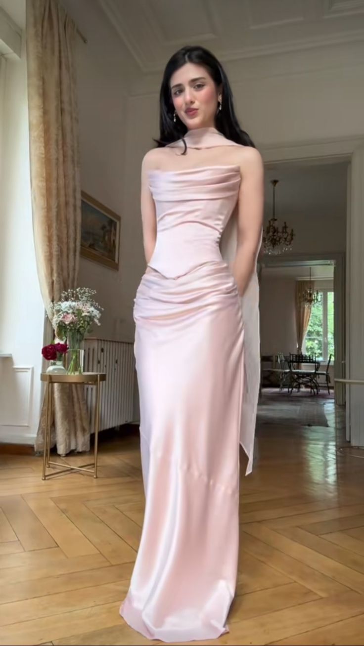 Elegantes, trägerloses Meerjungfrauen-Abendkleid aus rosa Satin – Inspiration für trendige Abendkleider – formelles Partykleid AB1435