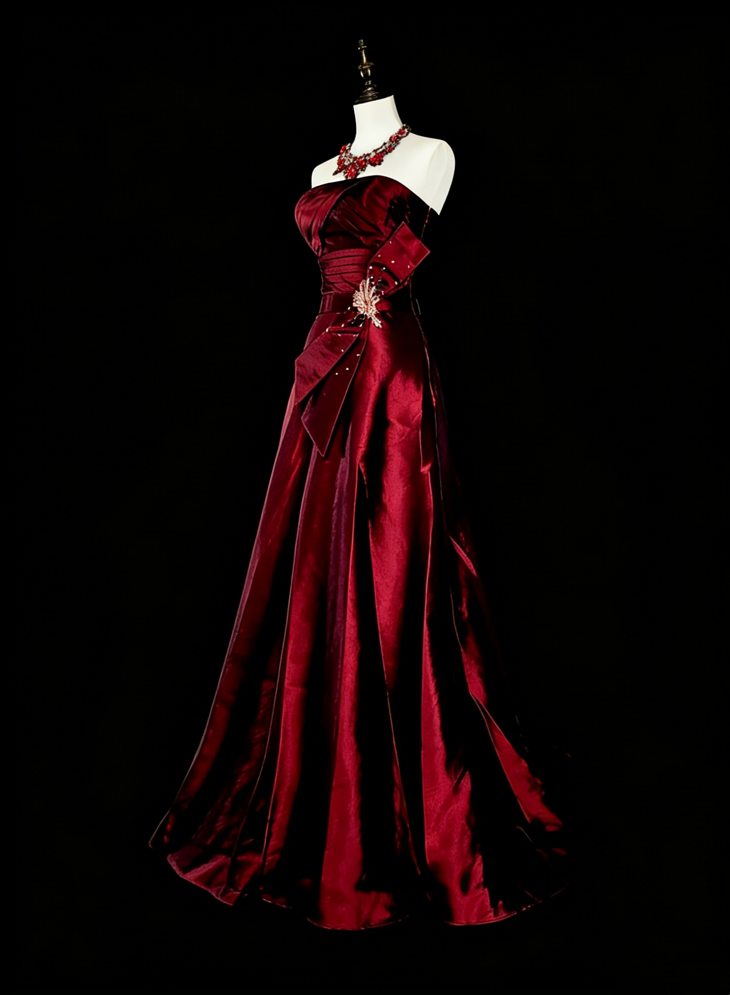 Robes de bal vintage esthétiques Ligne A Bustier Satin bordeaux avec perles Longue robe de soirée N3065