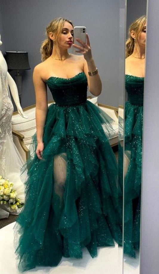 Elegantes smaragdgrünes, trägerloses Ballkleid mit Schlitz für Damen – Partykleider, formelles Abschlussballkleid, Inspiration für den 22. Geburtstag AB1430