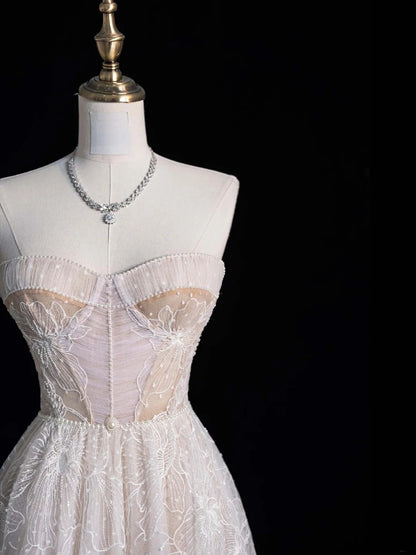 Zeitloses, langes, weißes Brautkleid in A-Linie mit Herzausschnitt, märchenhafter Boho-Stil, N551