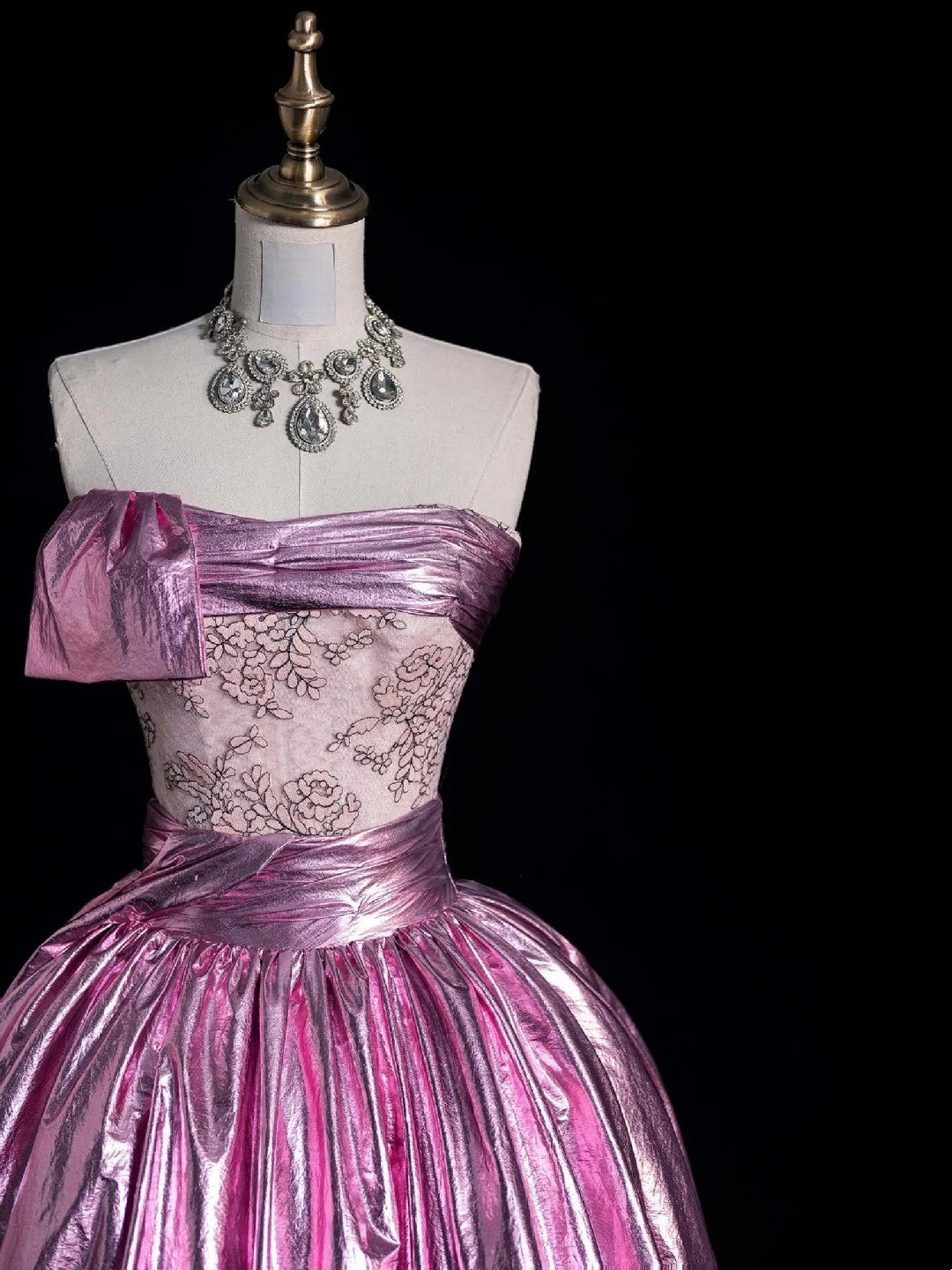 Niedliches, trägerloses, langes Ballkleid aus rosa Spitze, Abendkleid, semi-formelles Kleid N559