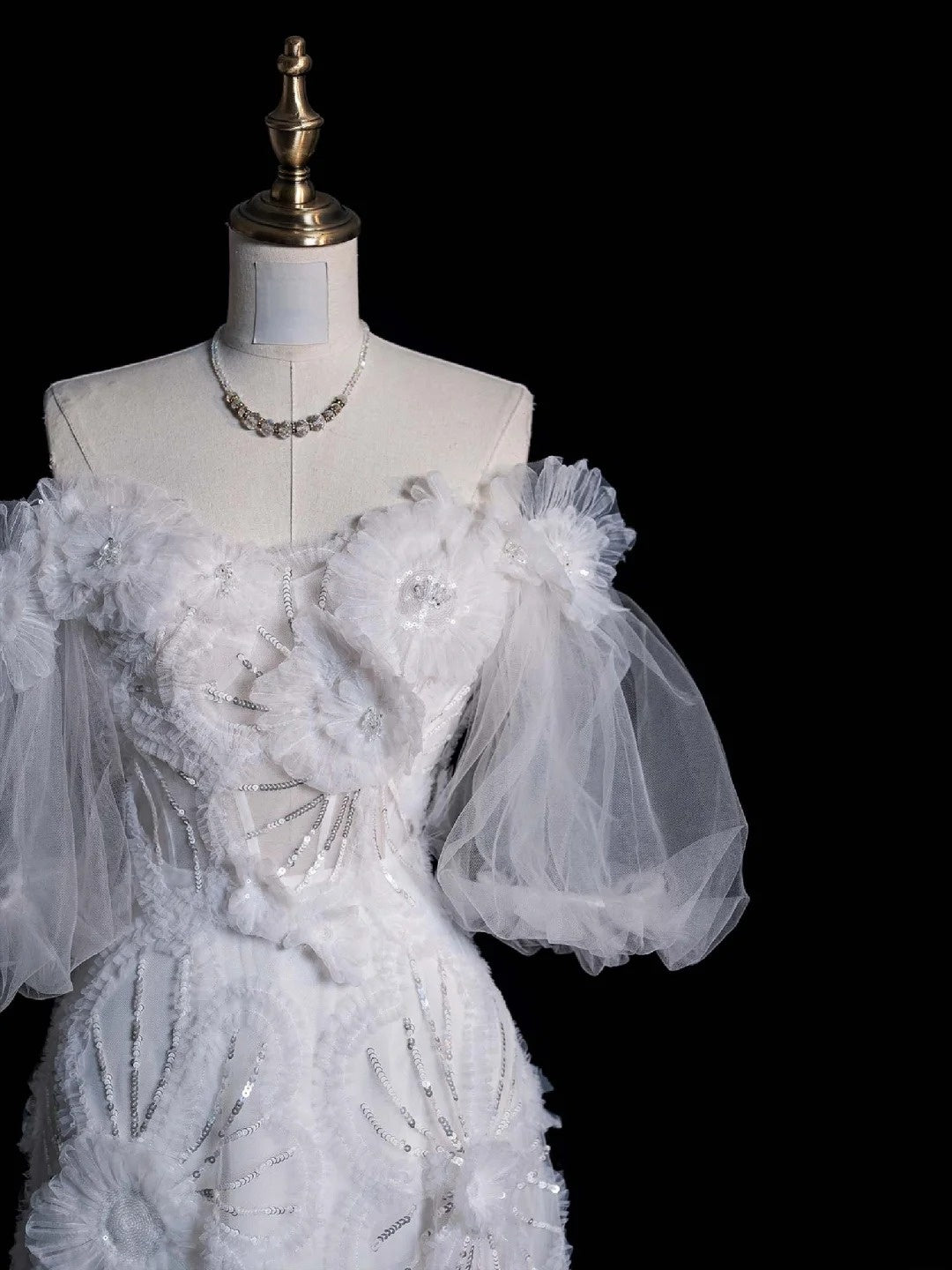 Prinzessinnen-Ballkleid, schulterfrei, Tüll mit Ärmeln, weiße Spitze, märchenhaftes Boho-Sommerbrautkleid N557