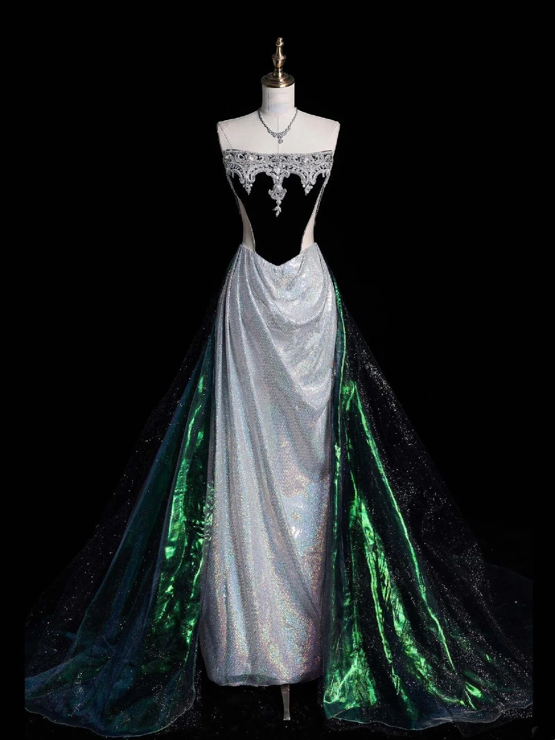 Robe de bal longue sirène bustier gris argenté ornée de perles, tenue de soirée formelle N1046