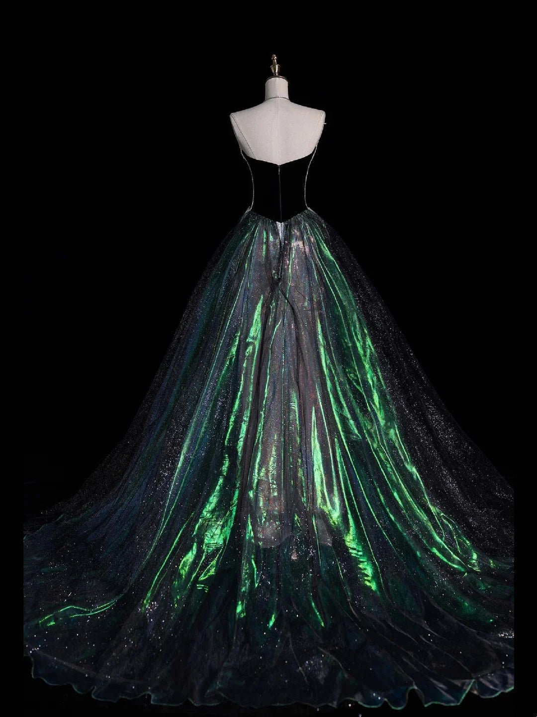 Robe de bal longue sirène bustier gris argenté ornée de perles, tenue de soirée formelle N1046