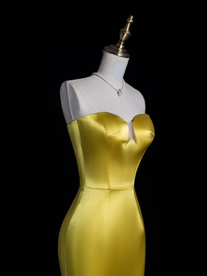 Einzigartiges, langes Meerjungfrauen-Abendkleid aus Satin mit Federn und goldenem Ausschnitt, formelles Kleid N1052