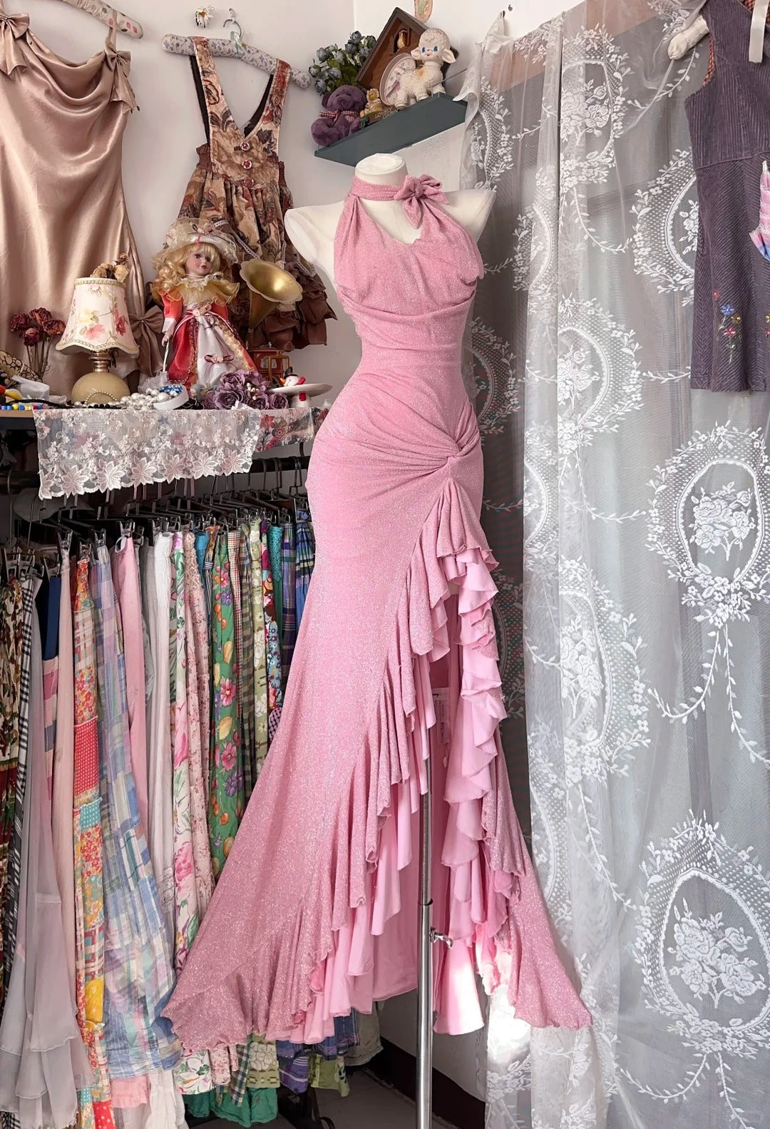 Bezauberndes Meerjungfrauen-Abendkleid mit hohem Kragen, Rüschen und Pailletten, langes Ballkleid, formelles Kleid N1044