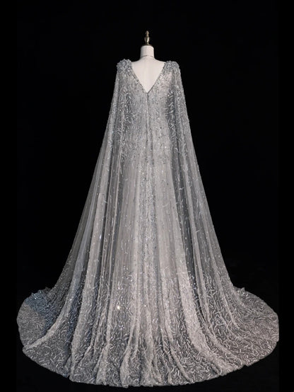 Robe de bal longue sirène gris argenté à col en V et cape à sequins, élégante et raffinée, référence N1066