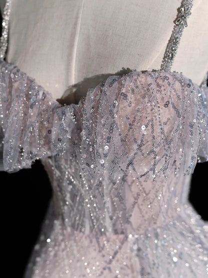 Robe de bal princesse à bretelles spaghetti bleu poudré et sequins, inspiration printemps, robe de bal longue N1237