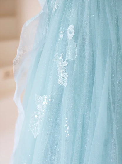 Niedliches, trägerloses, hellblaues Tüll-Abendkleid – ein echter Hingucker zum 19. Geburtstag (Modell N203).