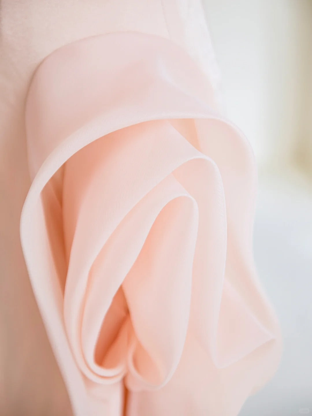 Robe de bal longue rose poudré asymétrique sirène intemporelle - Inspiration robe de soirée - N304
