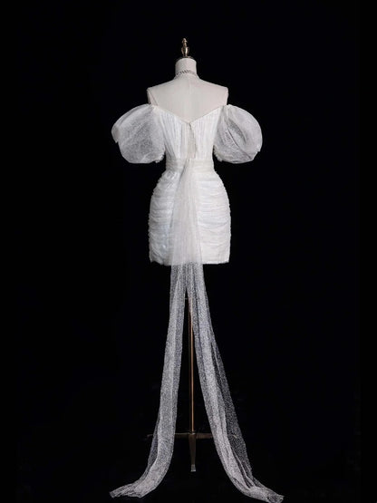 Robe de mariée fourreau classique blanche courte à épaules dénudées et manches courtes, modèle N510