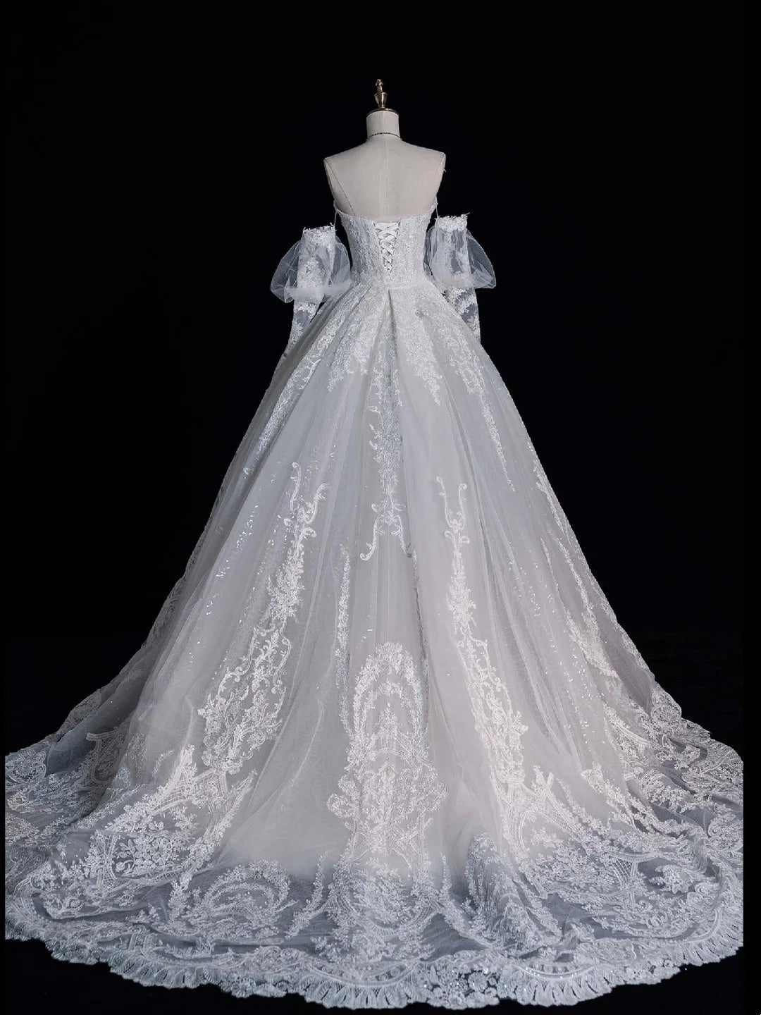 Standesamtliches Brautkleid Meerjungfrauen-Schnitt, herzförmiger Ausschnitt, weiß mit langen Ärmeln, Spitze, figurbetontes Brautkleid N567