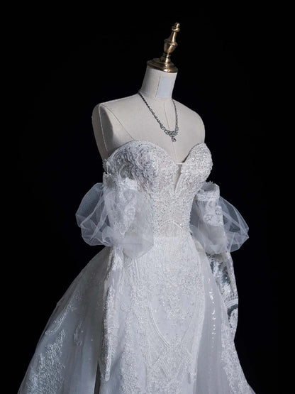 Standesamtliches Brautkleid Meerjungfrauen-Schnitt, herzförmiger Ausschnitt, weiß mit langen Ärmeln, Spitze, figurbetontes Brautkleid N567