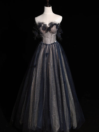 Elegantes, langes, plissiertes A-Linien-Abendkleid aus marineblauem Tüll mit Herzausschnitt, Modell N572