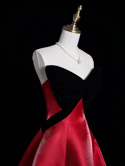 Elegantes, A-Linien-Abendkleid mit herzförmigem Ausschnitt, schwarzem Samtoberteil und rotem Rock, N578