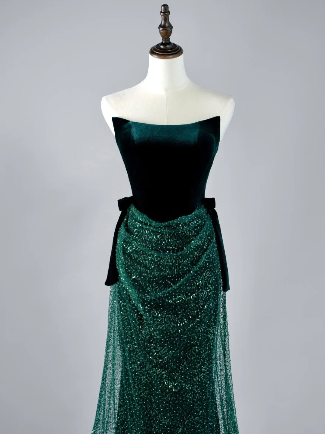 Robe de bal longue plissée vert foncé à paillettes, sans bretelles, style sirène, N850