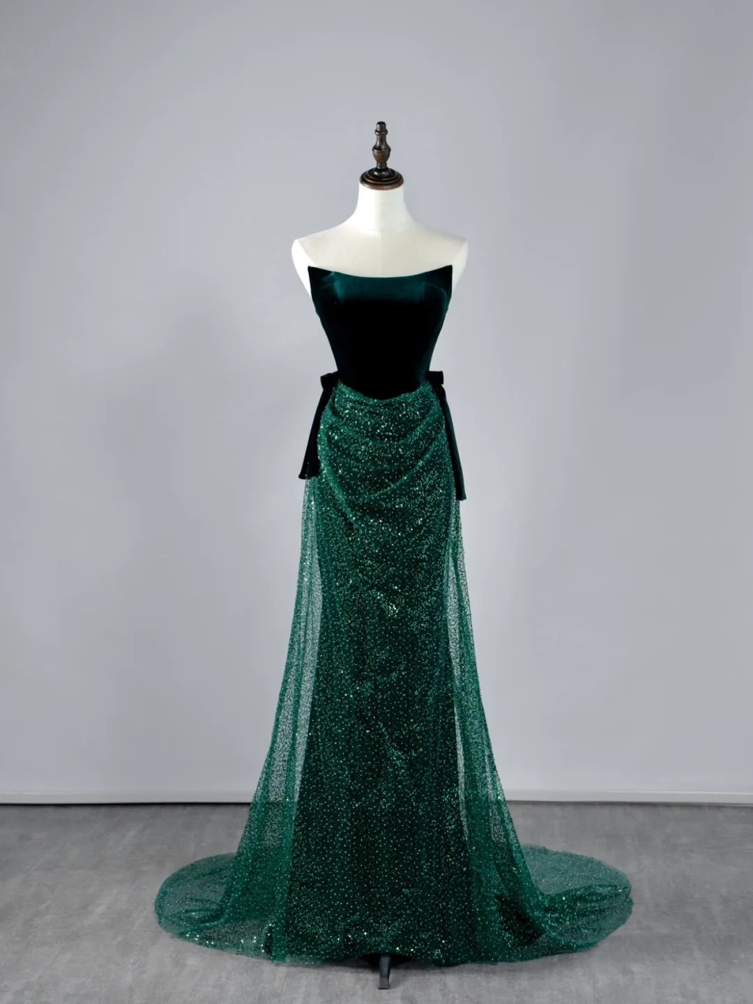 Robe de bal longue plissée vert foncé à paillettes, sans bretelles, style sirène, N850