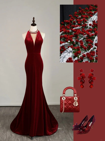 Einfaches, langes Meerjungfrauen-Abendkleid aus burgunderrotem Samt mit Perlenstickerei, Abendkleid N854