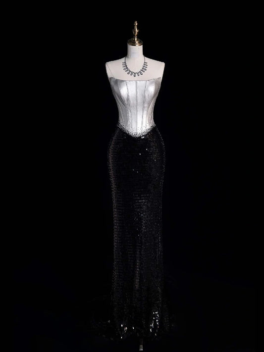 Klassisches, trägerloses Meerjungfrauen-Abendkleid im Retro-Stil der 1950er Jahre aus silber-grauem Satin mit schwarzen Pailletten (N864)