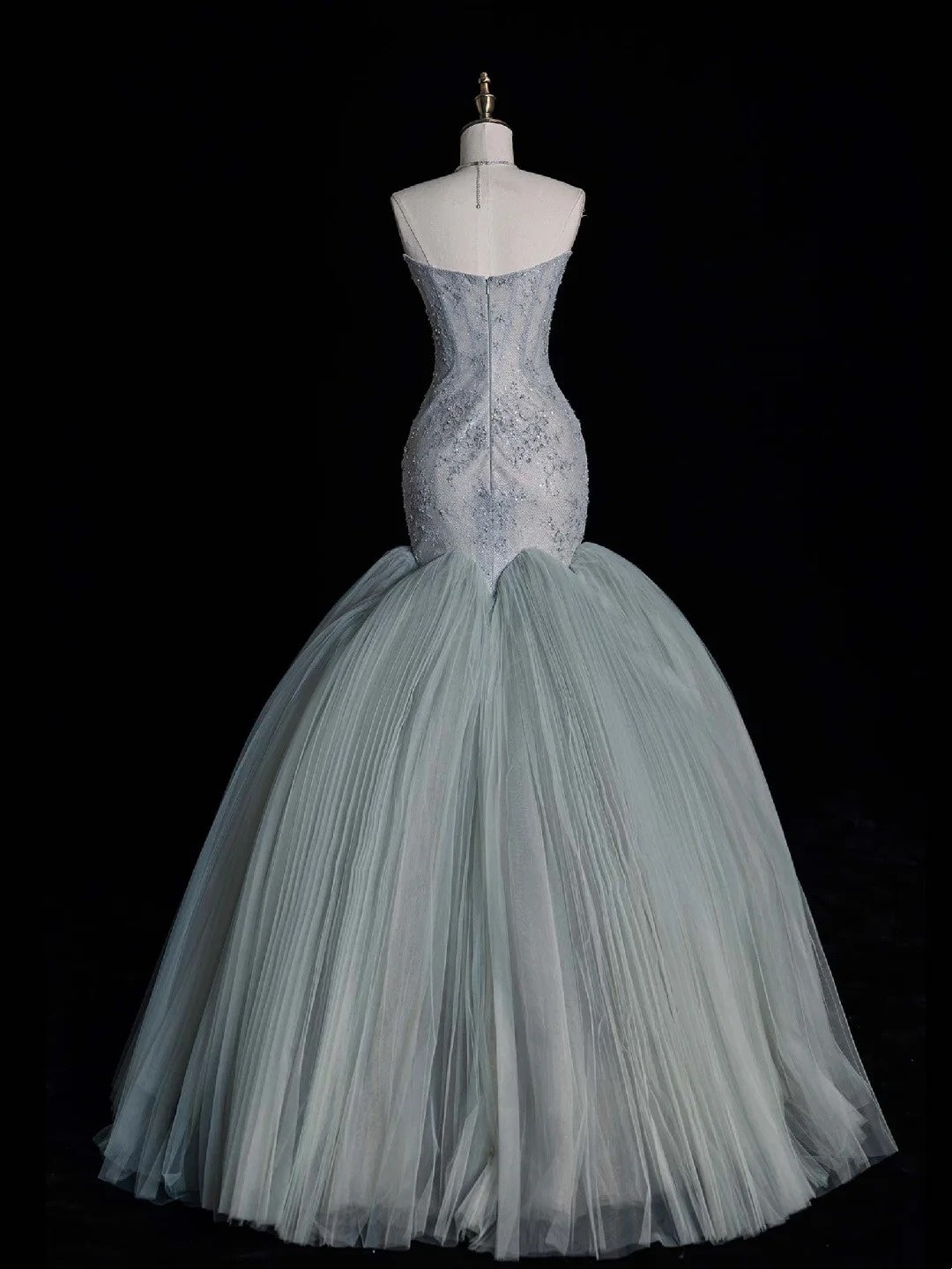 Elegantes, trägerloses, langes Meerjungfrauen-Abendkleid aus staubgrünem Tüll, ideal für Partys, den 22. Geburtstag oder als Abschlusskleid (N872).