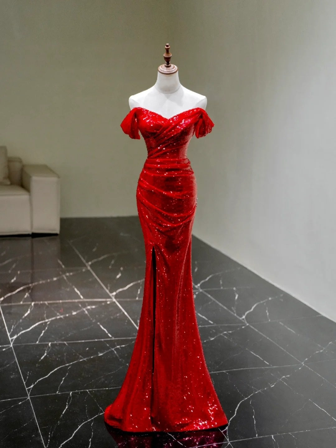 Sexy Meerjungfrauen-Abendkleid mit schulterfreiem Ausschnitt, roten Pailletten und Ärmeln, langes Ballkleid, formelles Kleid N942