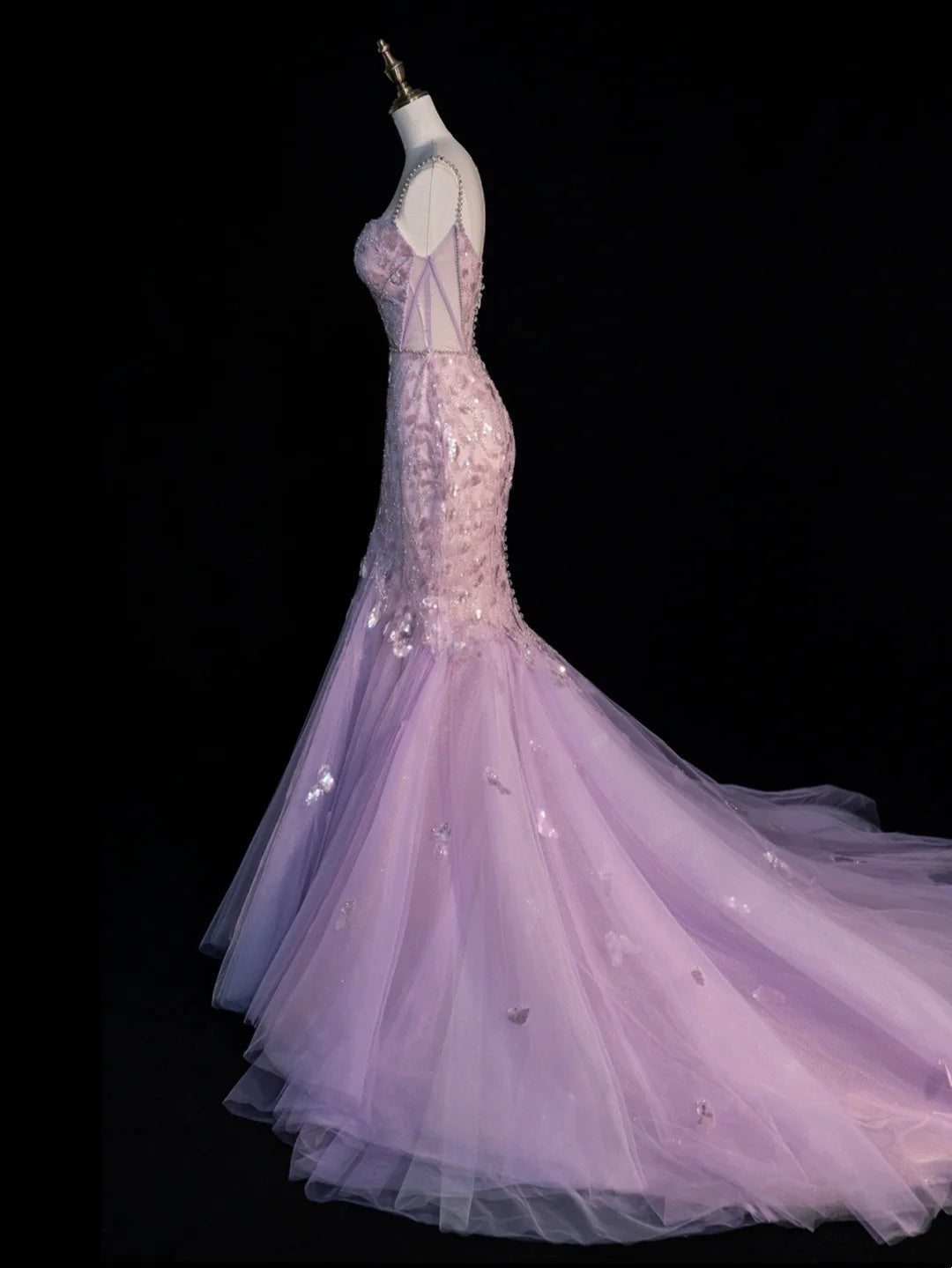 Robe de soirée longue lilas à fines bretelles et sequins, style sirène, N943