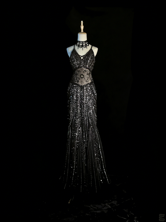Elegantes, schwarzes Pailletten-Abendkleid mit Spaghettiträgern im Meerjungfrauenstil – ein beeindruckendes, formelles Partykleid (Modell N934)